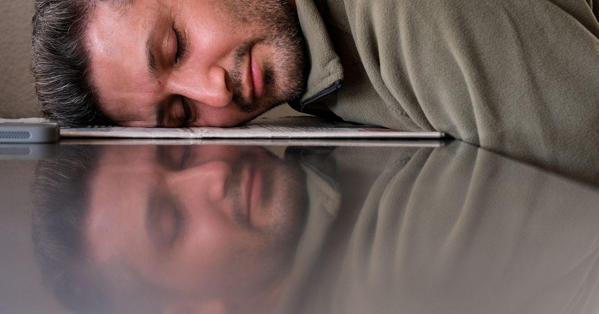 Burnout vs Depression: How to Tell the Difference 1 Burnout vs Depression