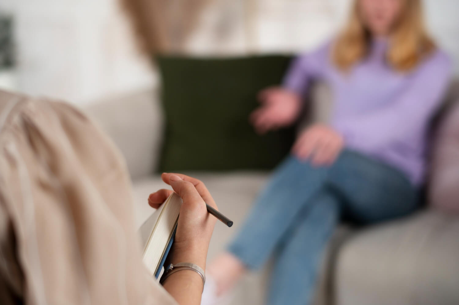 Traditional therapy is delivered through in-person sessions, unlike online psychologist