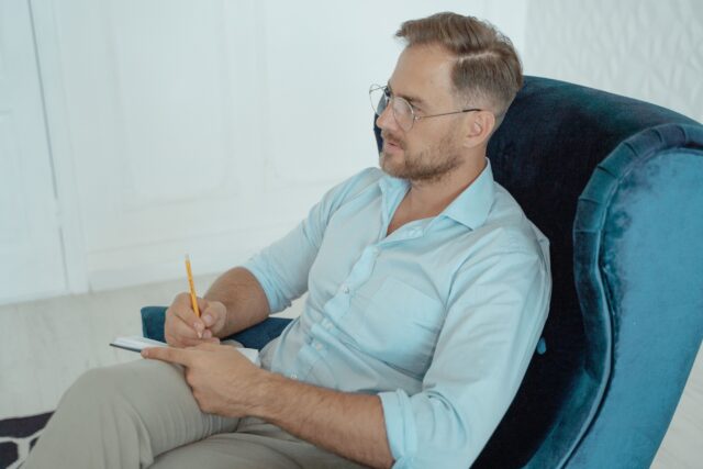 What Happens in Your First Online Psychology Session